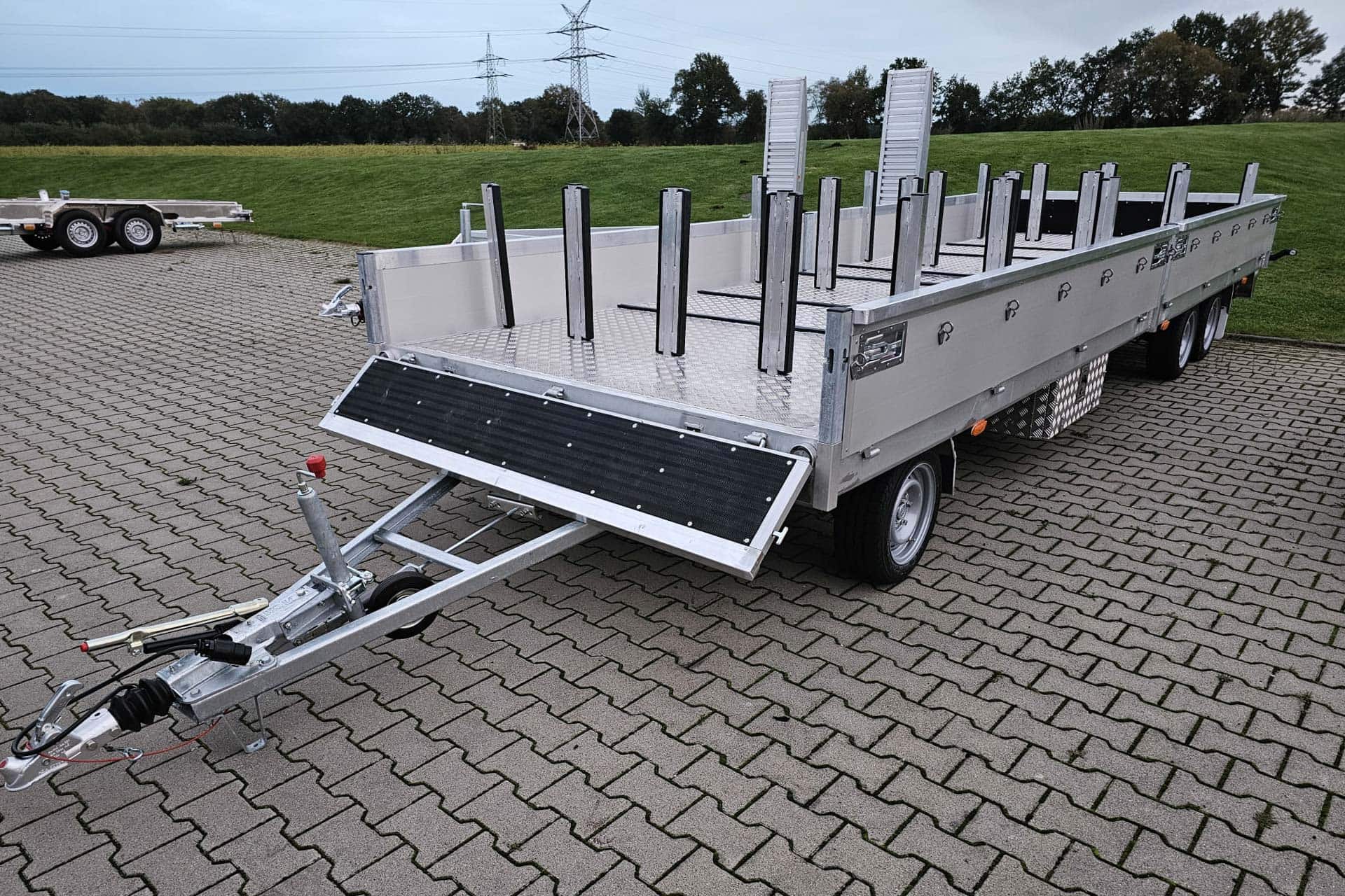 BAOS BDS Serie Dreschemelanhänger (29 von 29)