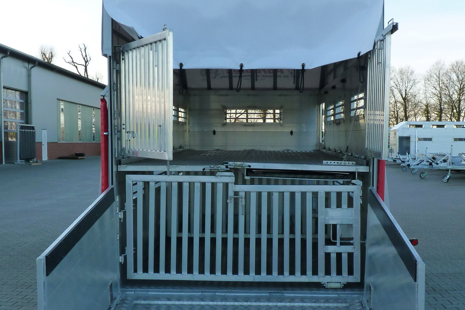 BAOS BVA Serie Schafanhänger (4 von 8)