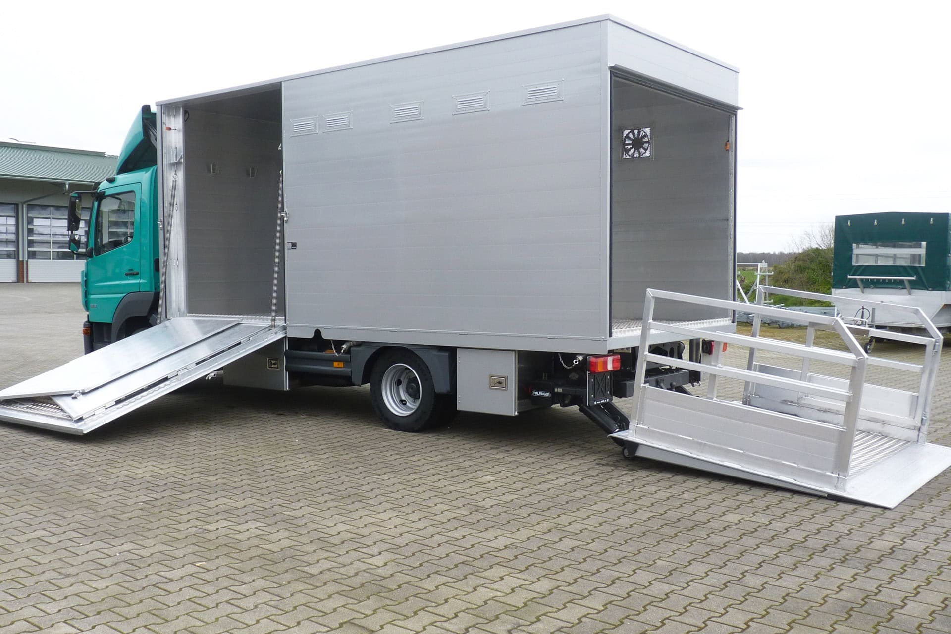 BAOS LKW Aufbauten Viehtransport (11 von 16)